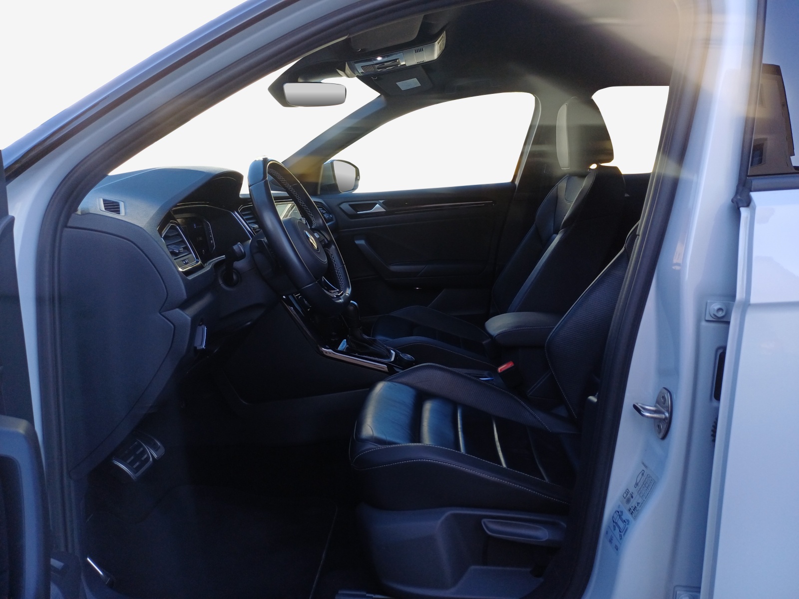 VW T-Roc 2.0 TSI R DSG 4Motion-image-7