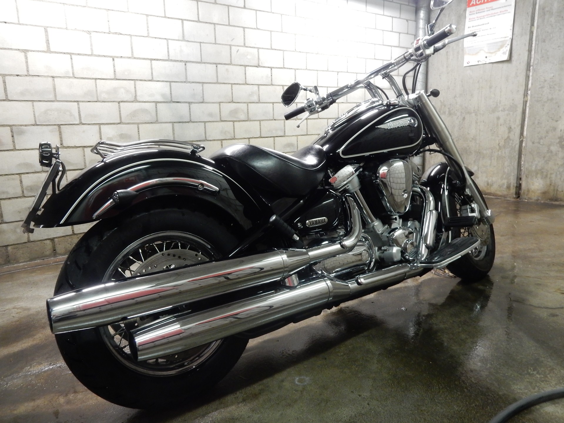 YAMAHA XV 1600 Wild Star-image-6