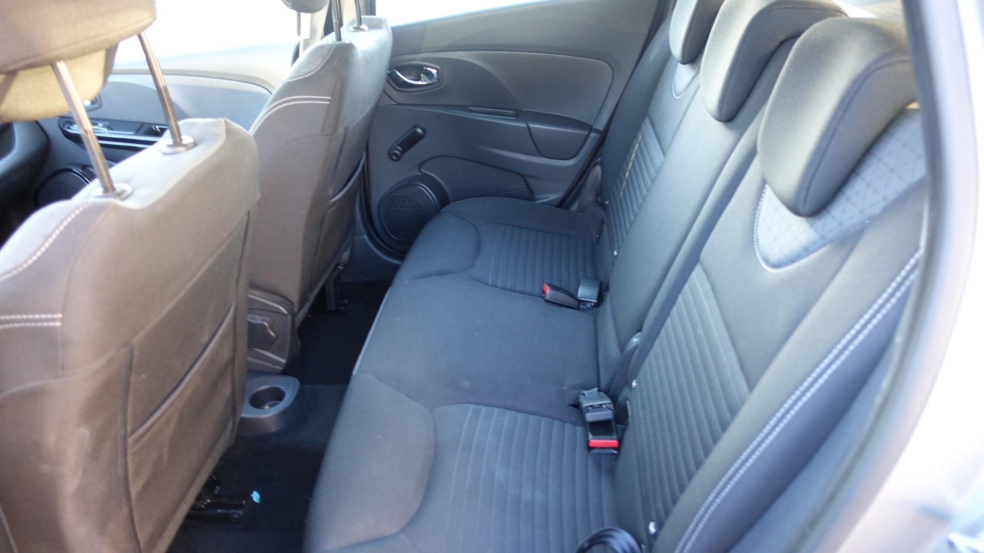 RENAULT Clio Grandtour 0.9 12V Dynamique-image-4