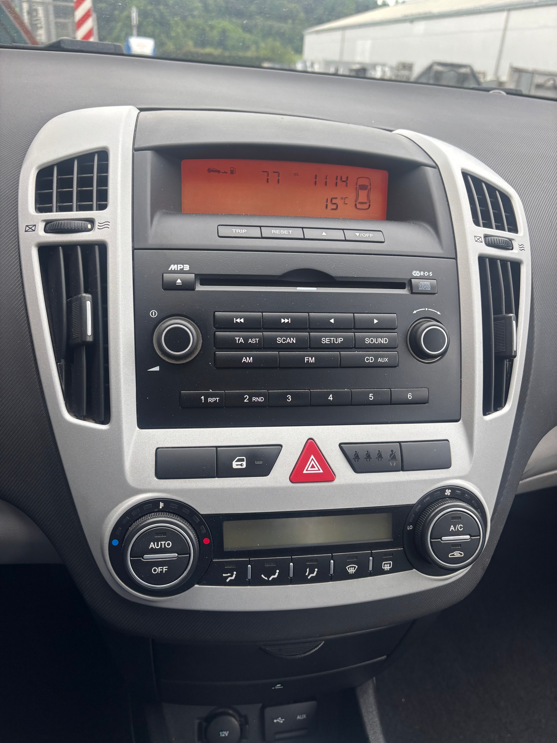 KIA Cee'd Sporty Wagon 1.6 CRDi Style Automatic-image-9
