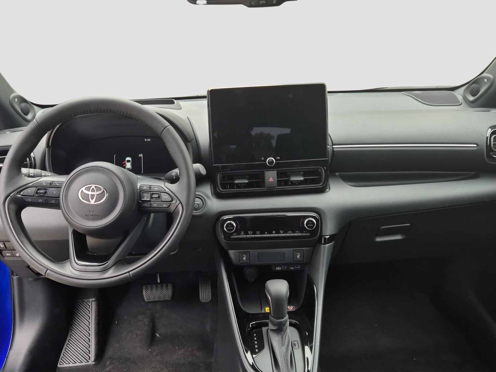TOYOTA Yaris 1.5 VVT-i HSD Premium-image-11