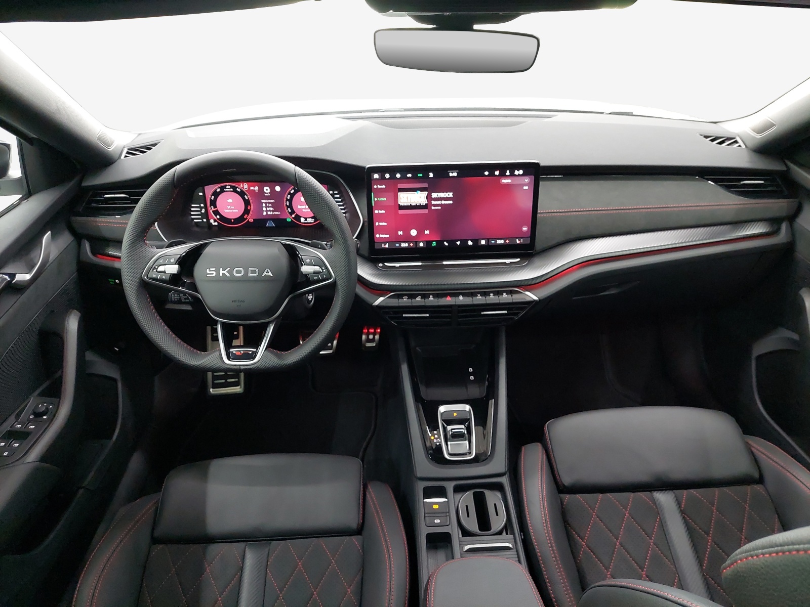 SKODA Octavia Combi 2.0 TSI DSG RS-image-8