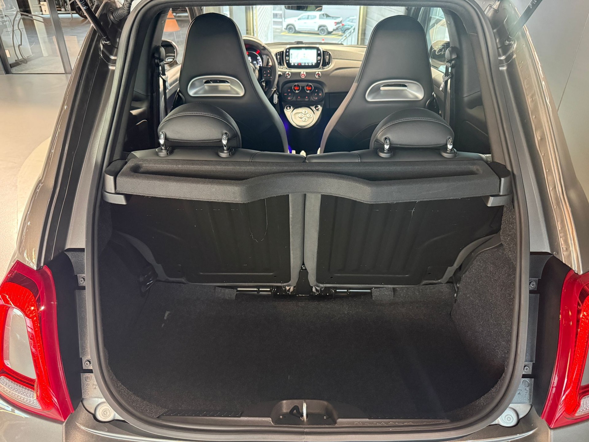 FIAT 595 1.4 16V Turbo Abarth Competizione Dualogic-image-21