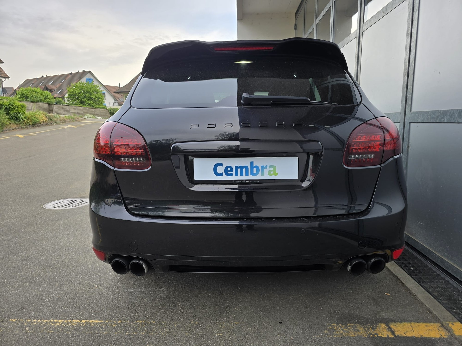 PORSCHE Cayenne Turbo-image-7