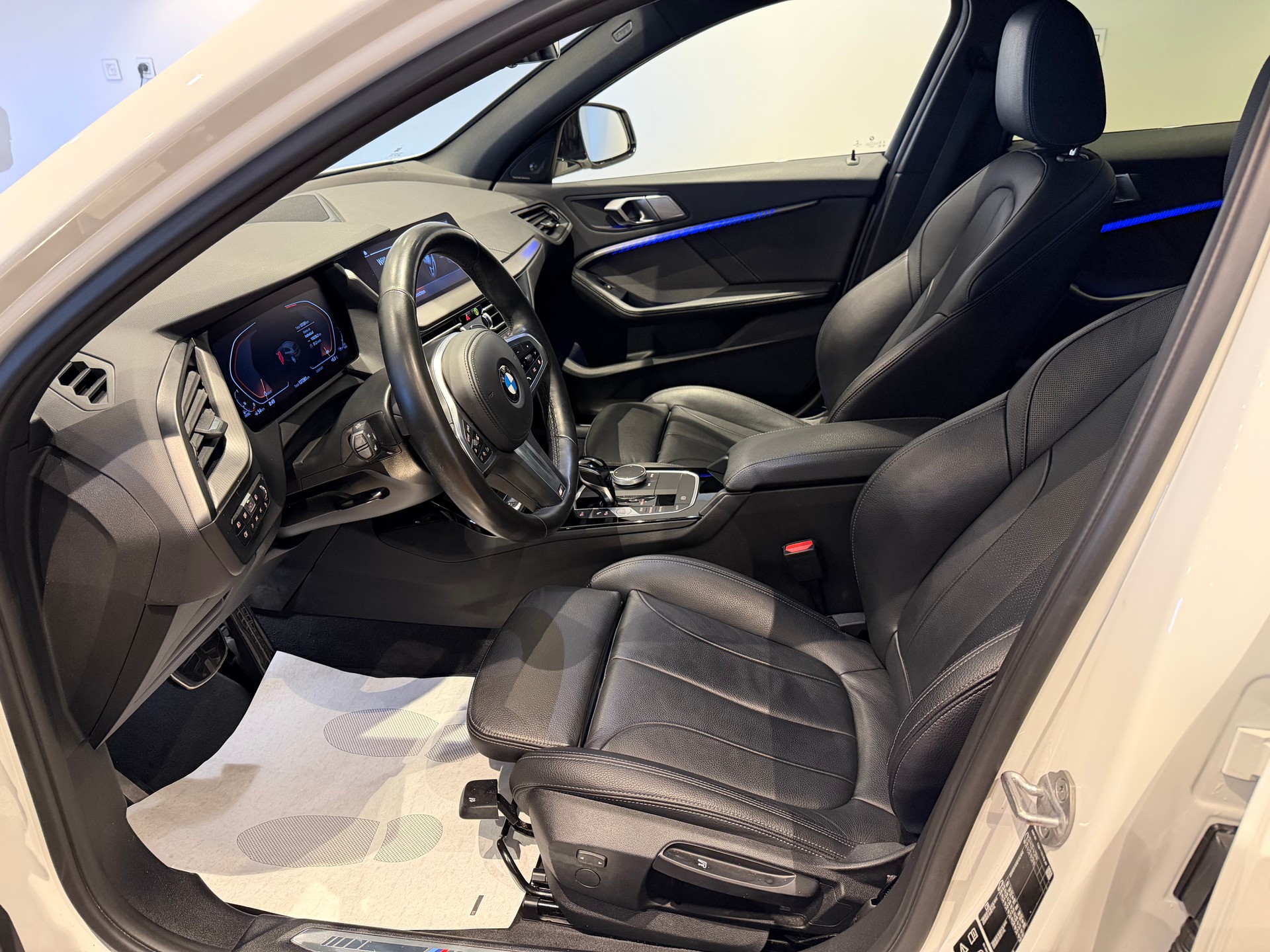 BMW 120d xDrive M-Sport-image-11