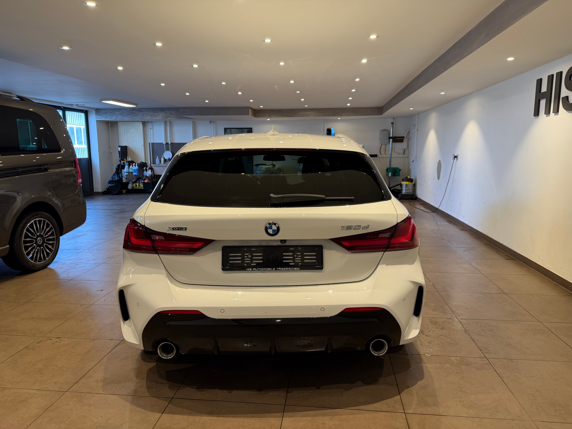 BMW 120d xDrive M-Sport-image-3
