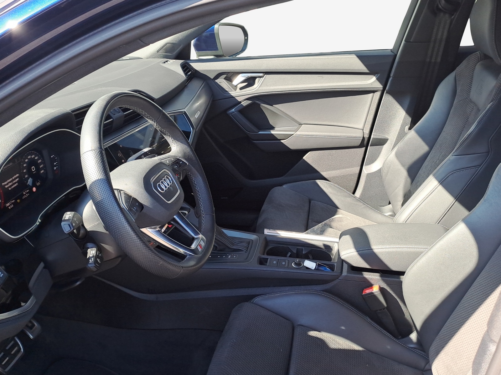 AUDI Q3 Sportback 35 TFSI S line Attraction S-tronic-image-7