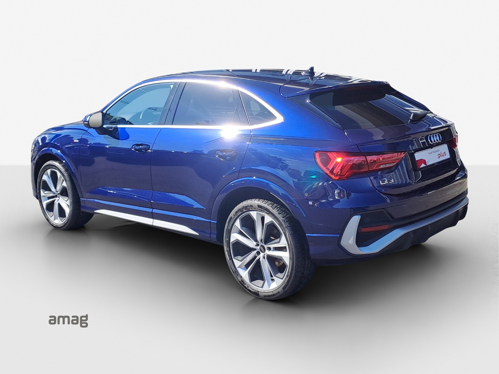 AUDI Q3 Sportback 35 TFSI S line Attraction S-tronic-image-2
