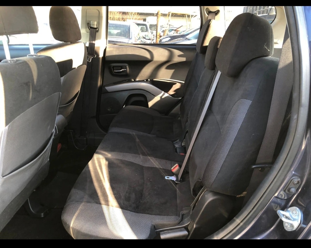 MITSUBISHI Outlander 2.4 Intense 4WD CVT-image-10