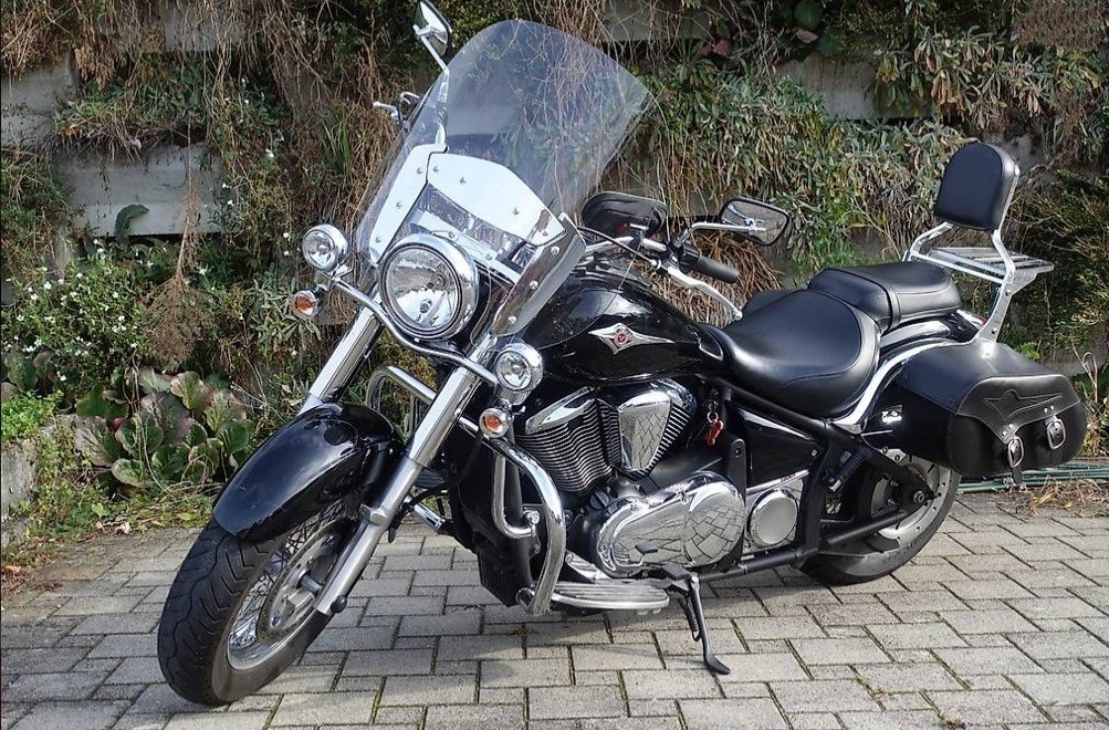 KAWASAKI VN 900 Classic Light Tourer-image-1
