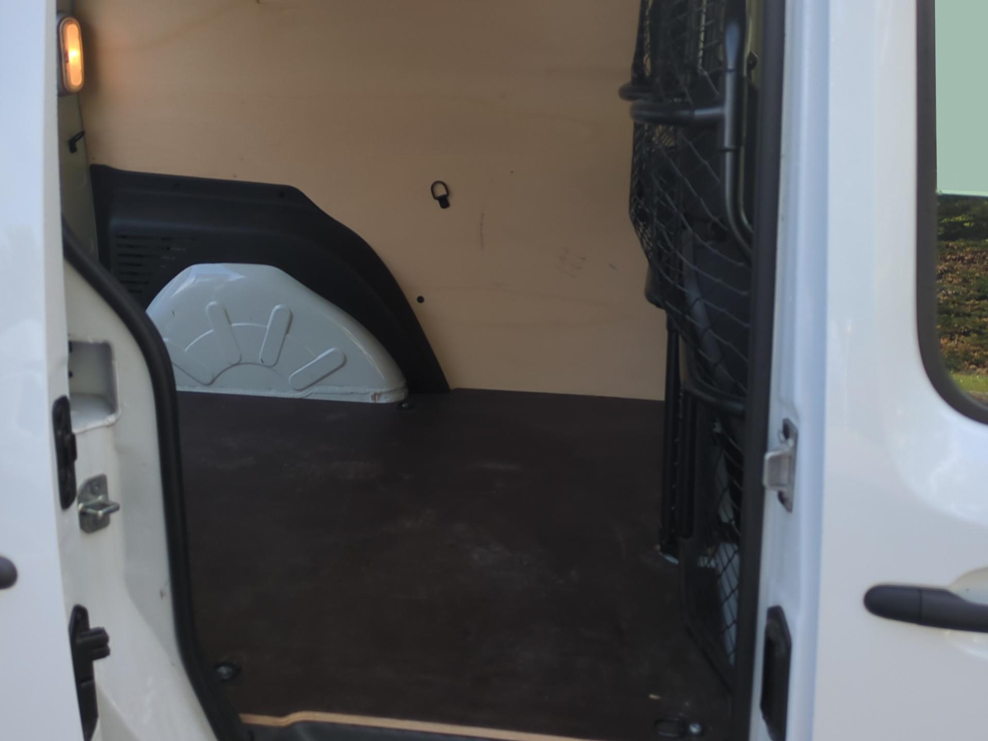 RENAULT Kangoo Z.E. 33 R60 Business-image-14