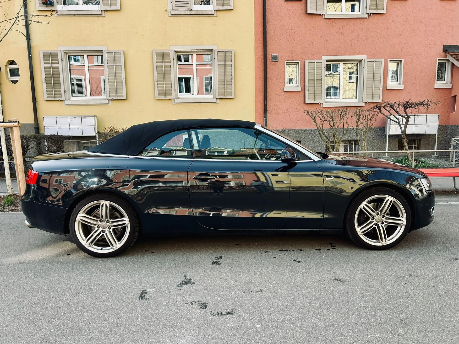 AUDI AUDI A5 Cabriolet 2.0 TFSI S-line – NUR 38'000 km – MFK – Top Zustand-image-4