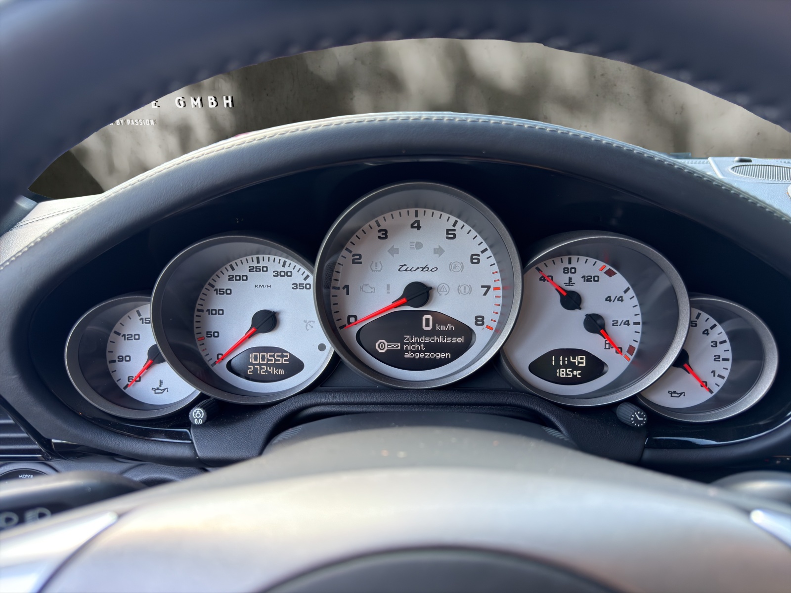 PORSCHE 911 Turbo-image-10