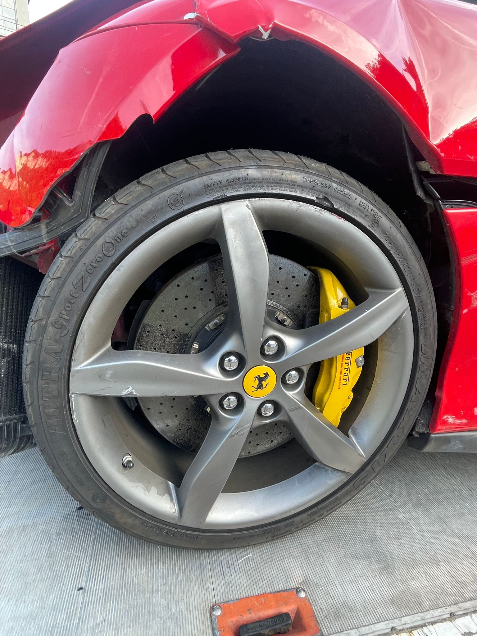 FERRARI Portofino 3.9 V8 T-image-8