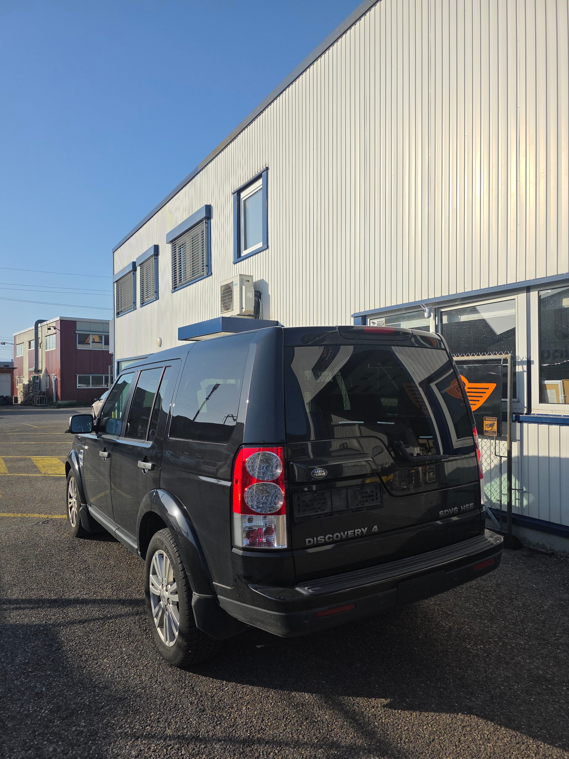 LAND ROVER 3 TDV6 7Places-image-3