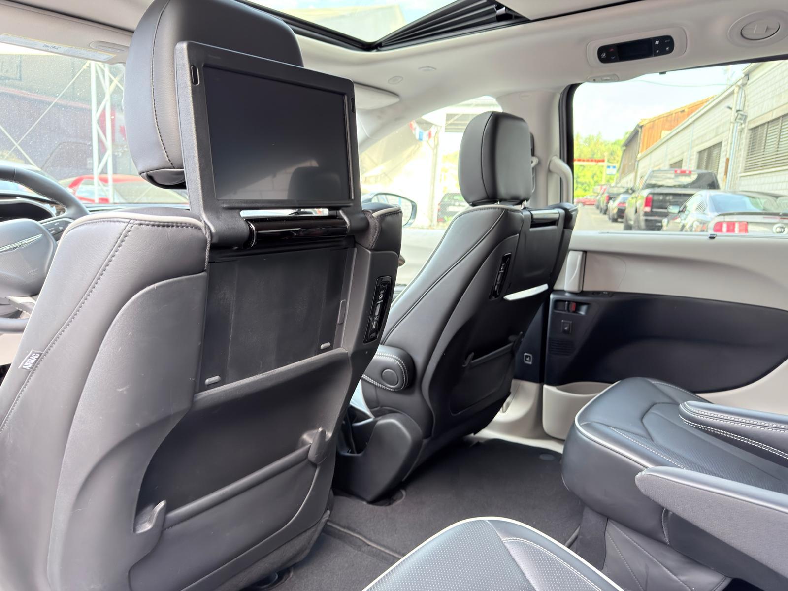 CHRYSLER PACIFICA 3.6 LIMITED 3.6-V6 7 Plätzer-image-7