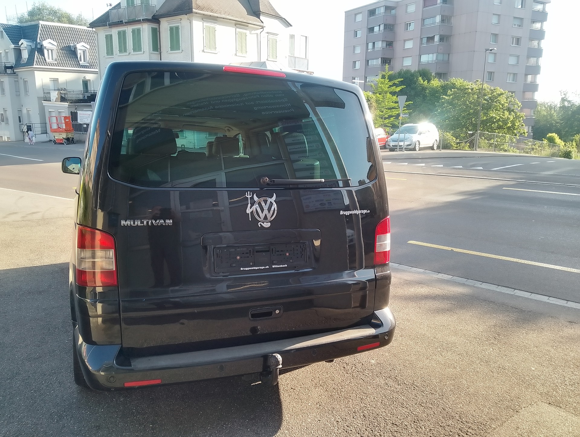 VW T5 Multivan Highline 2.5 TDI-image-9