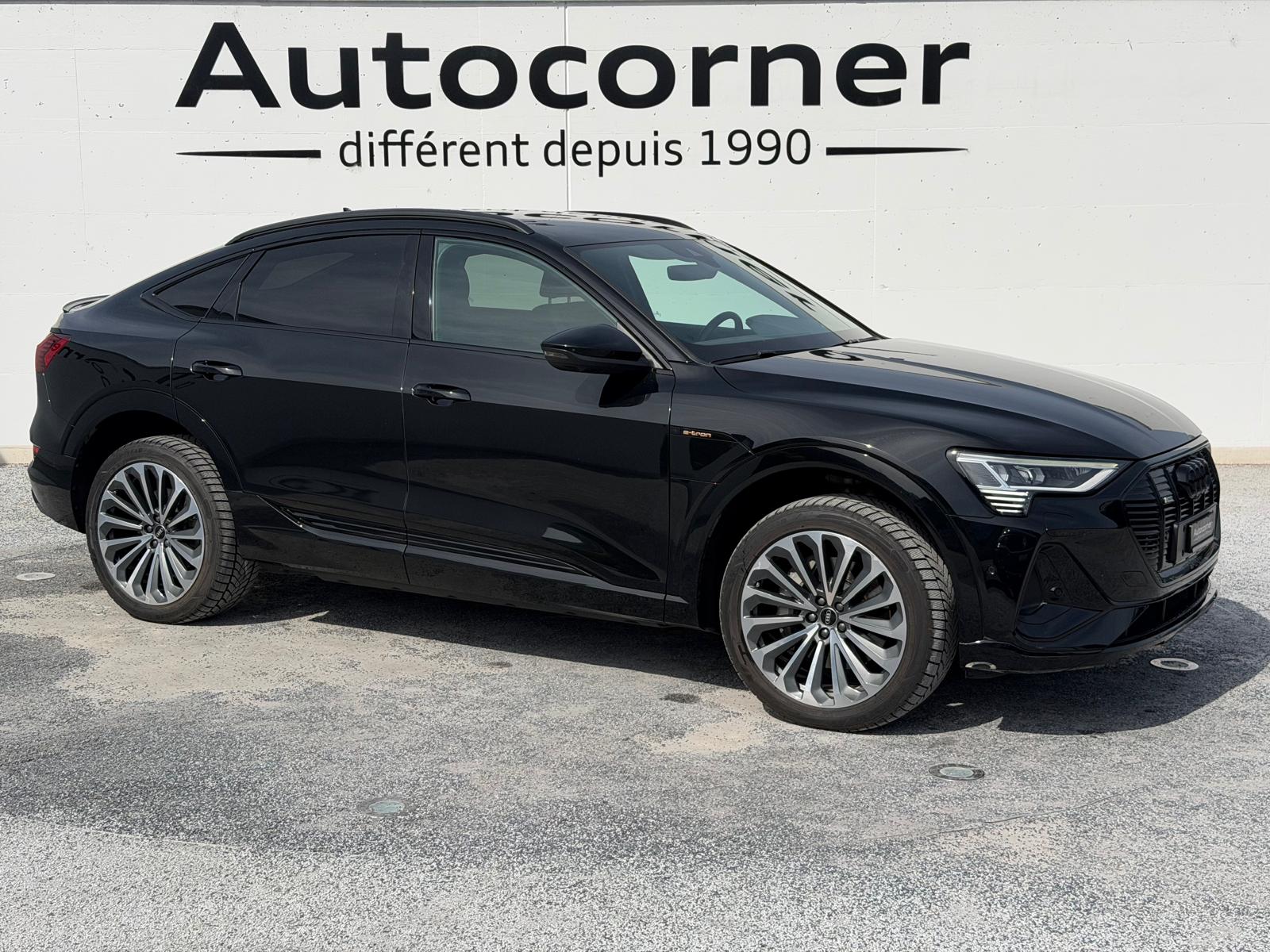 AUDI e-tron 55 Advanced Black Edition quattro-showroom-element-3