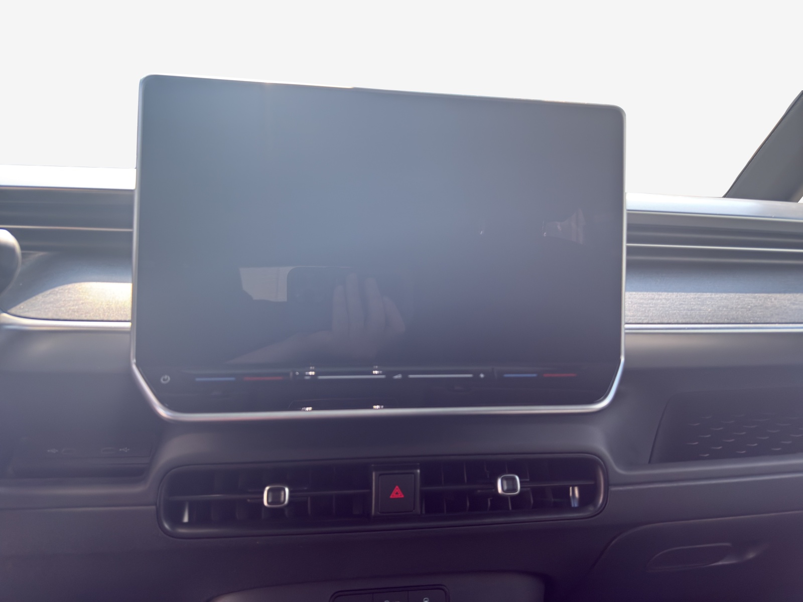 VW ID.Buzz NWB GTX 4 Motion-image-10