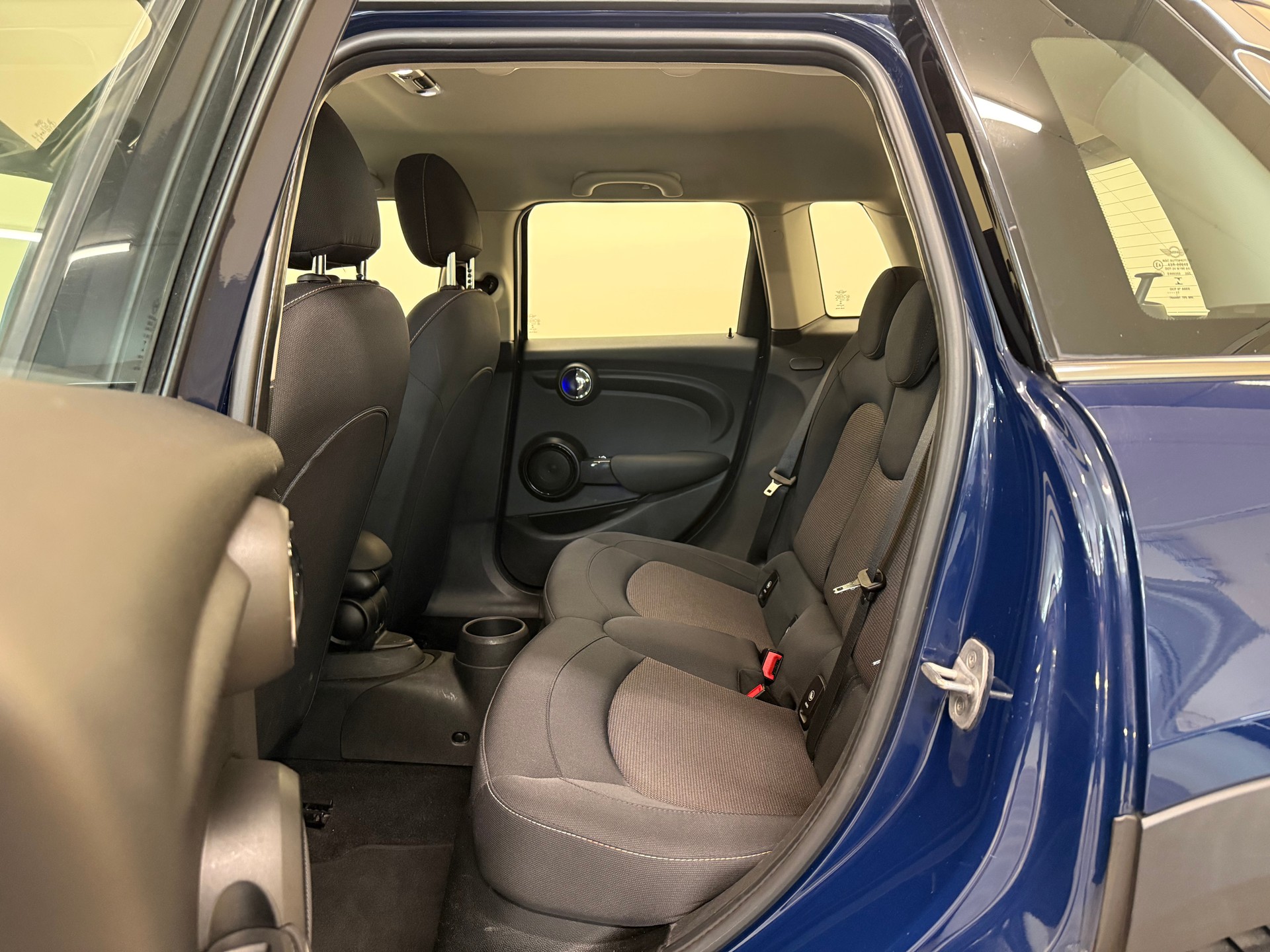 MINI Cooper D Steptronic-image-22