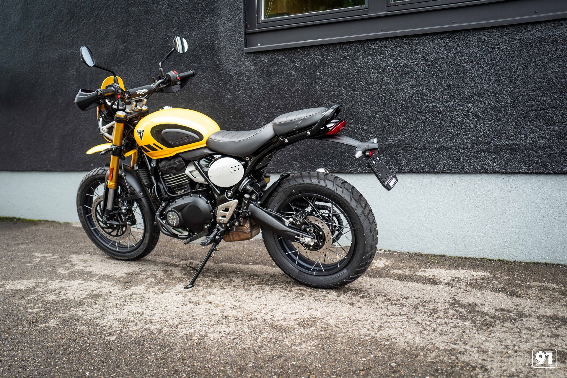 TRIUMPH Scrambler 400 XC-showroom-element-2