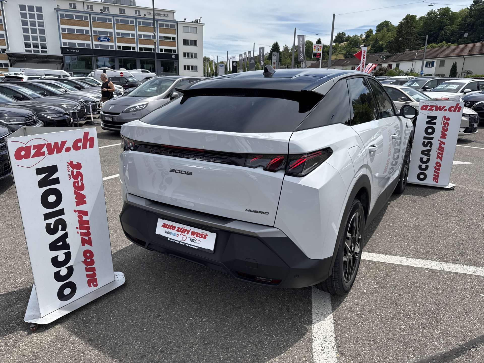 PEUGEOT 3008 145 GT Hybrid e-DCS-Automat-image-2