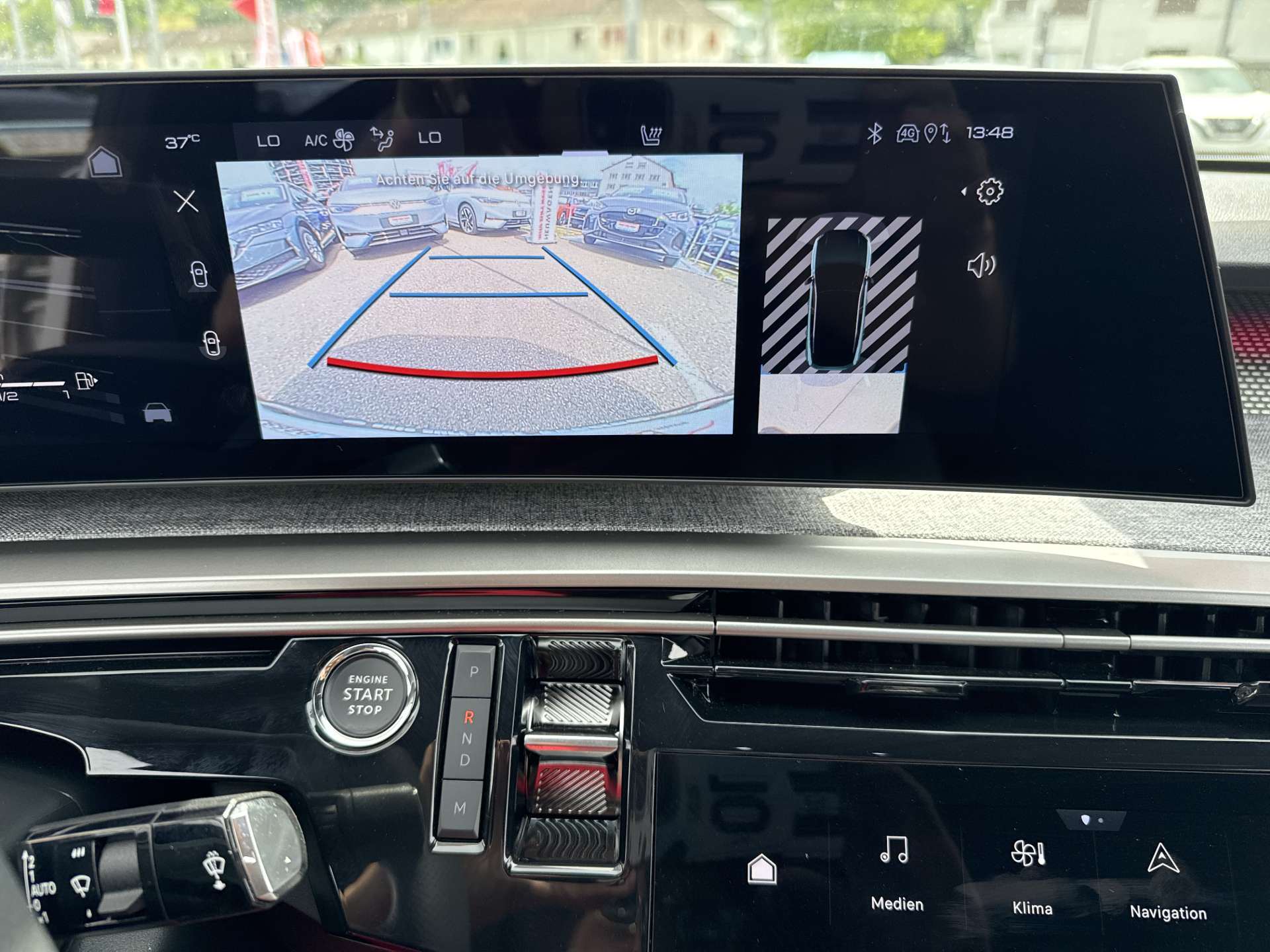 PEUGEOT 3008 145 GT Hybrid e-DCS-Automat-image-9