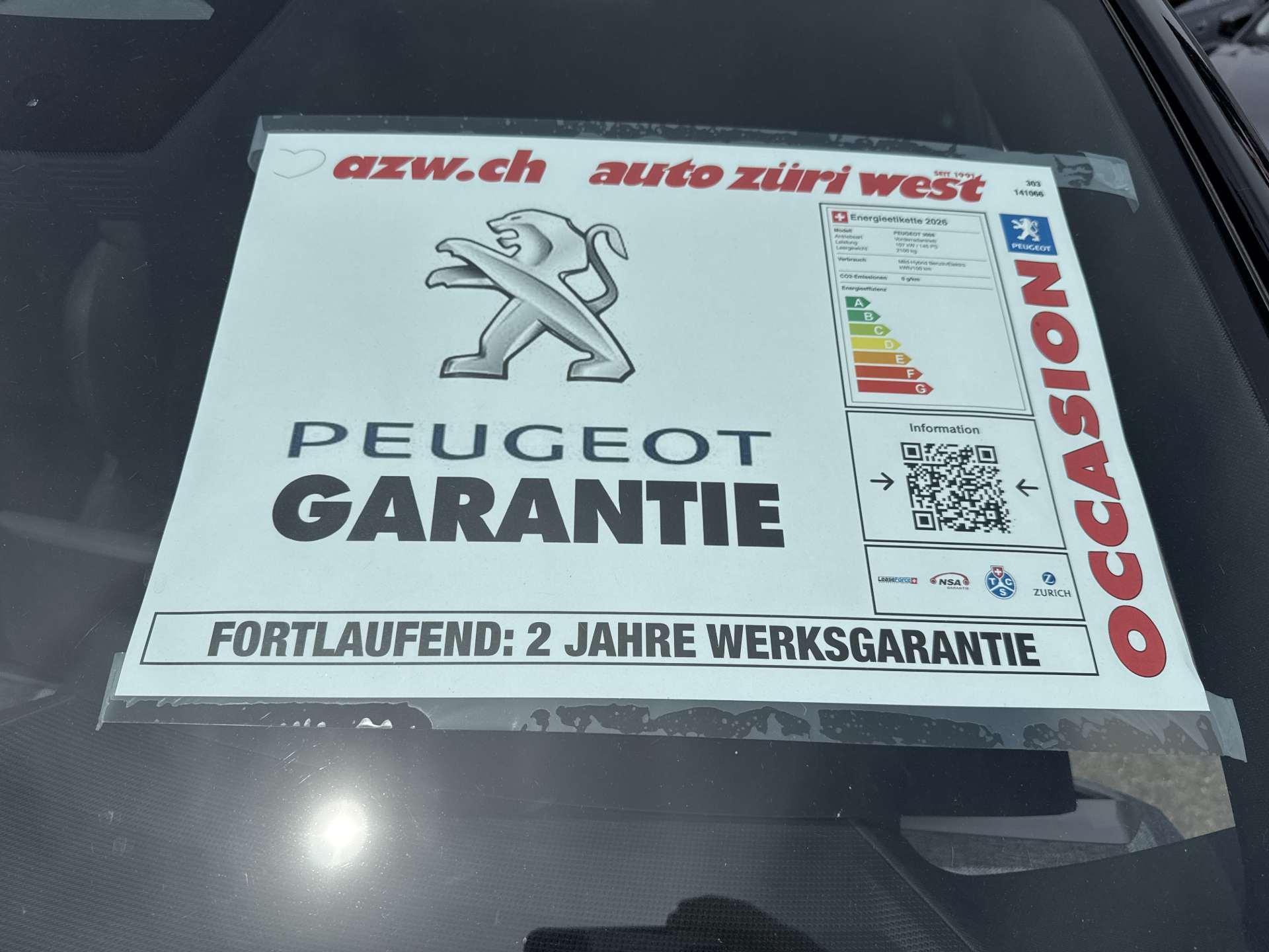 PEUGEOT 3008 145 GT Hybrid e-DCS-Automat-image-3