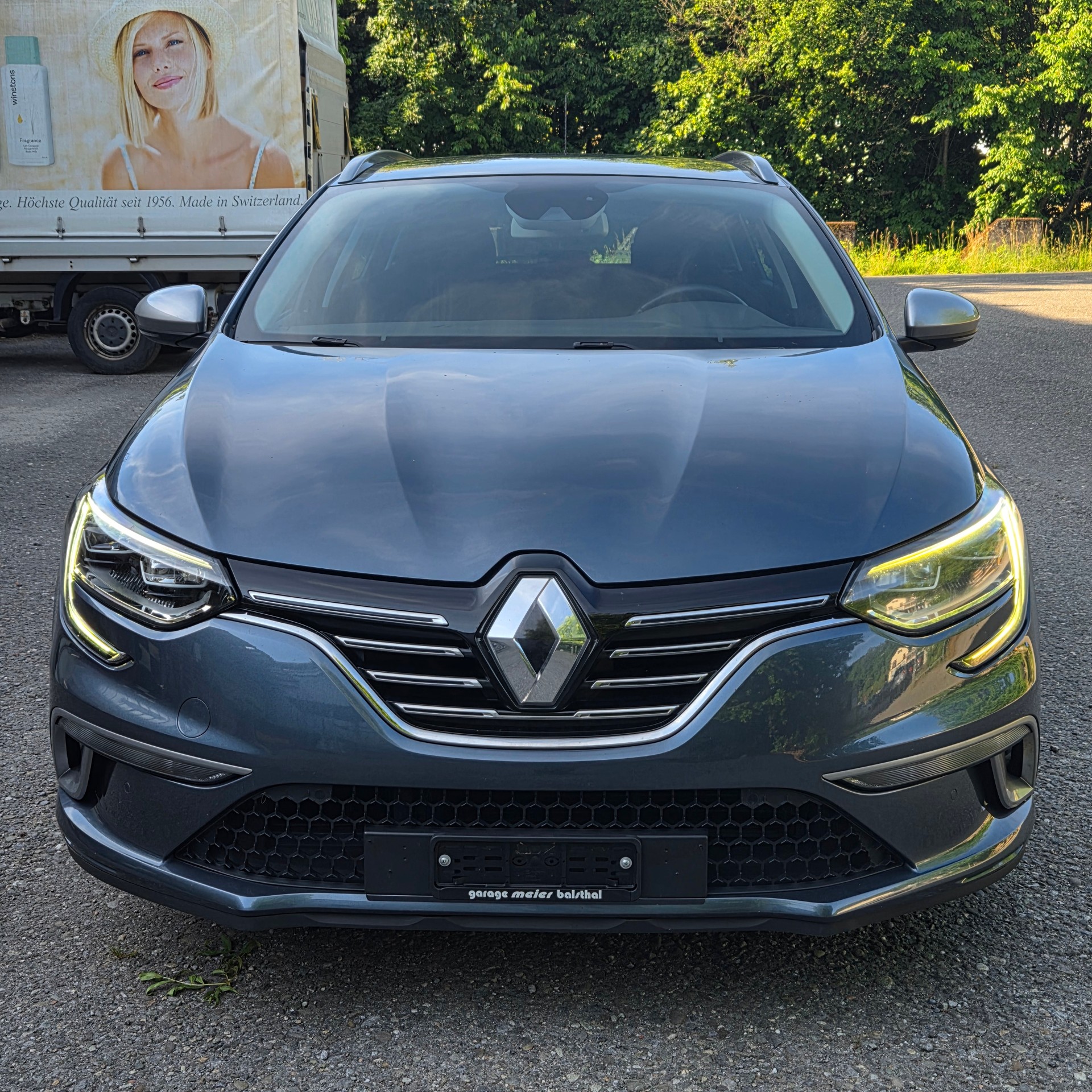 RENAULT Mégane Grandtour 1.5 dCi GT Line EDC-image-6