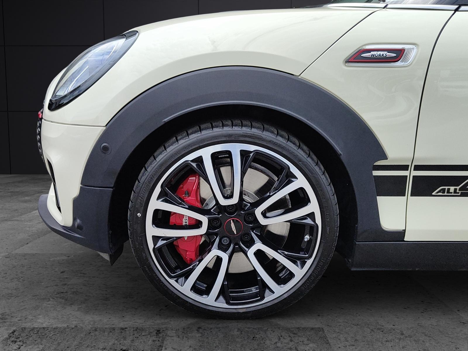 MINI Clubman F54 2.0i John Cooper Works ALL4-image-8