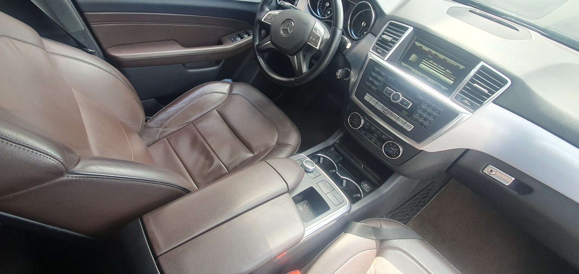 MERCEDES-BENZ ML 350 BlueTEC Executive 4Matic 7G-Tronic-image-12