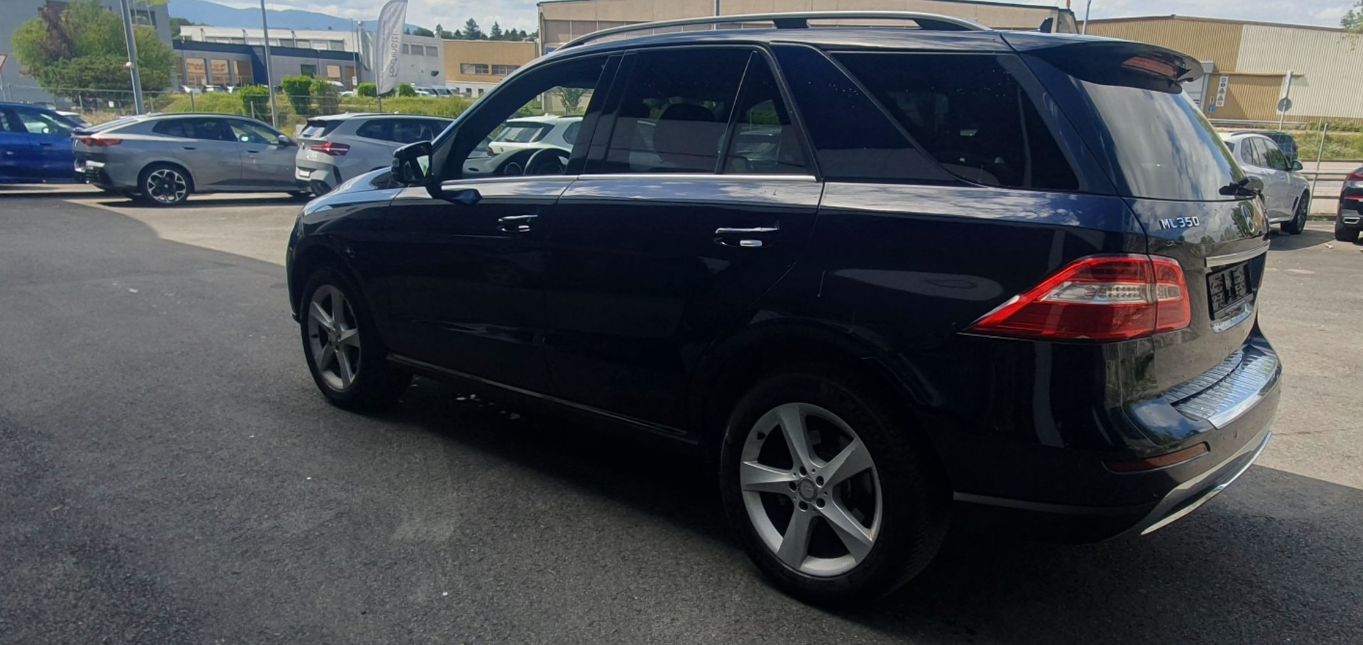 MERCEDES-BENZ ML 350 BlueTEC Executive 4Matic 7G-Tronic-image-6