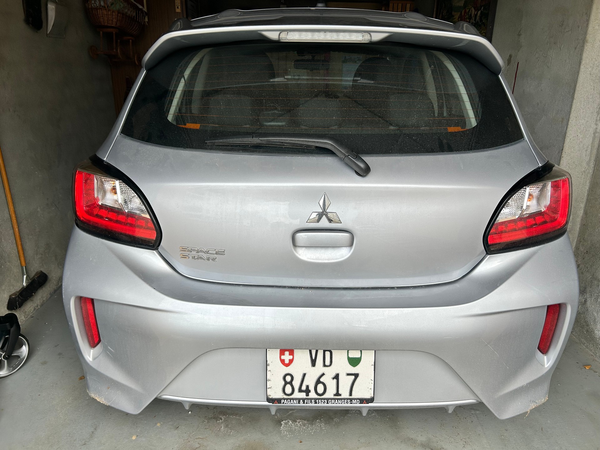 MITSUBISHI 1.2 MIVEC Intense+-image-1
