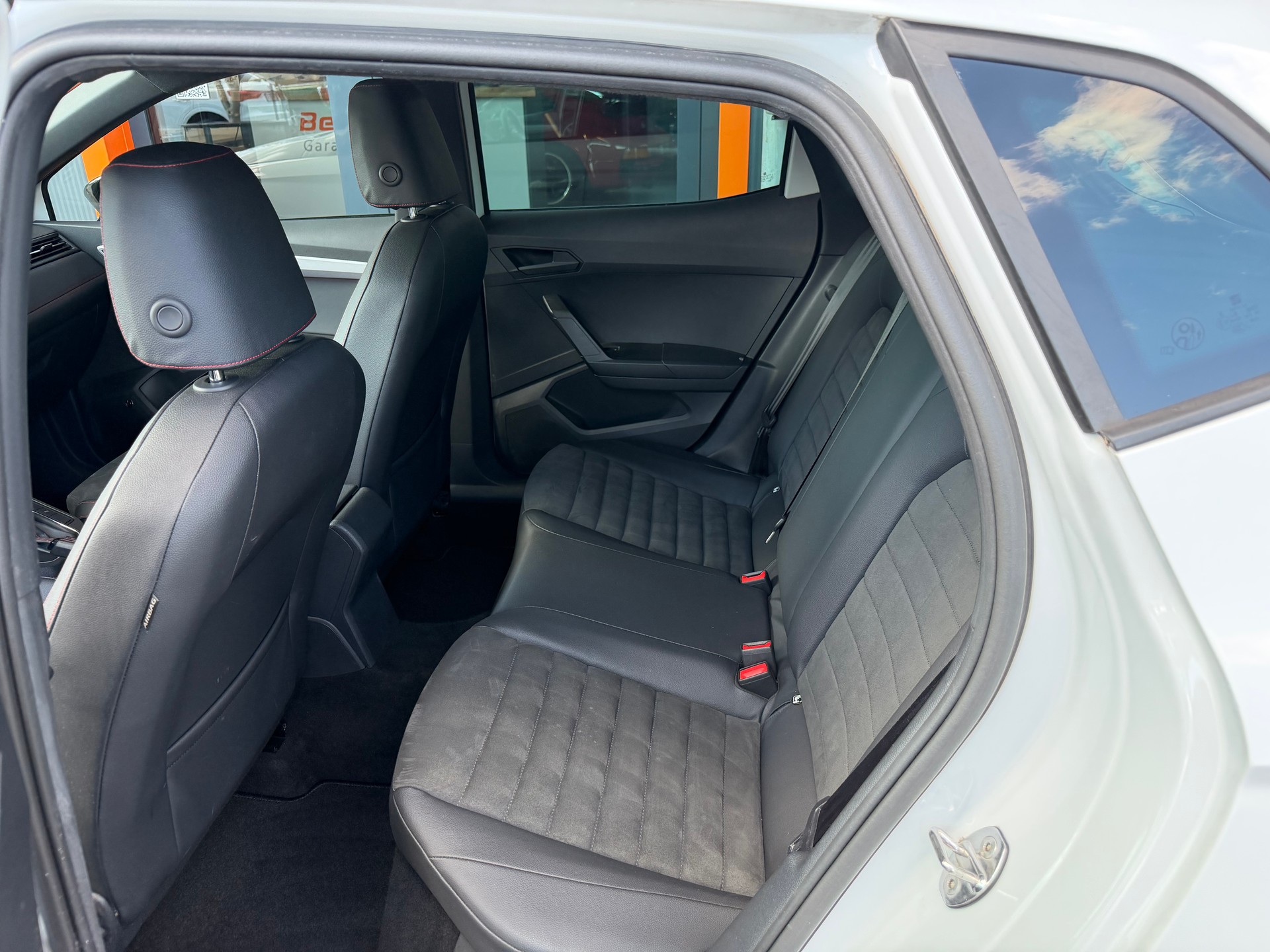 SEAT Ibiza 1.0 EcoTSI DSG Swiss FR-image-6