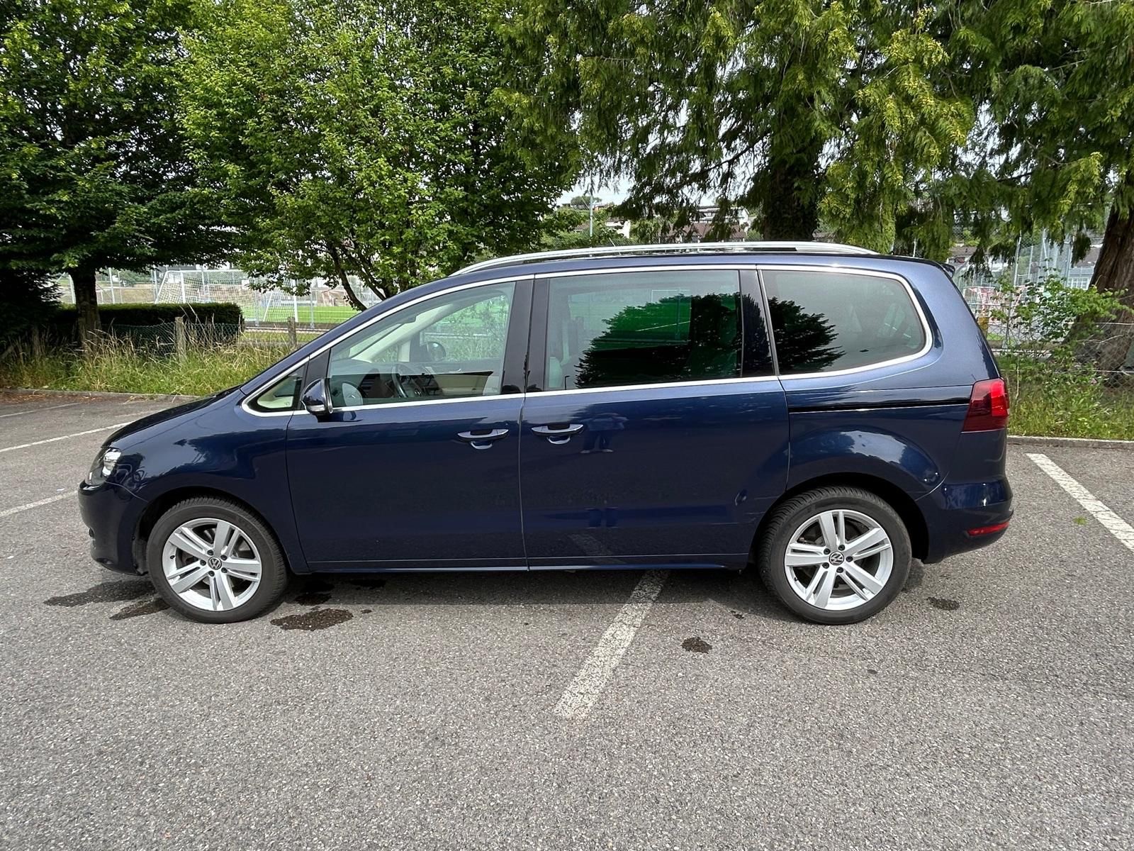 VW SHARAN-image-5