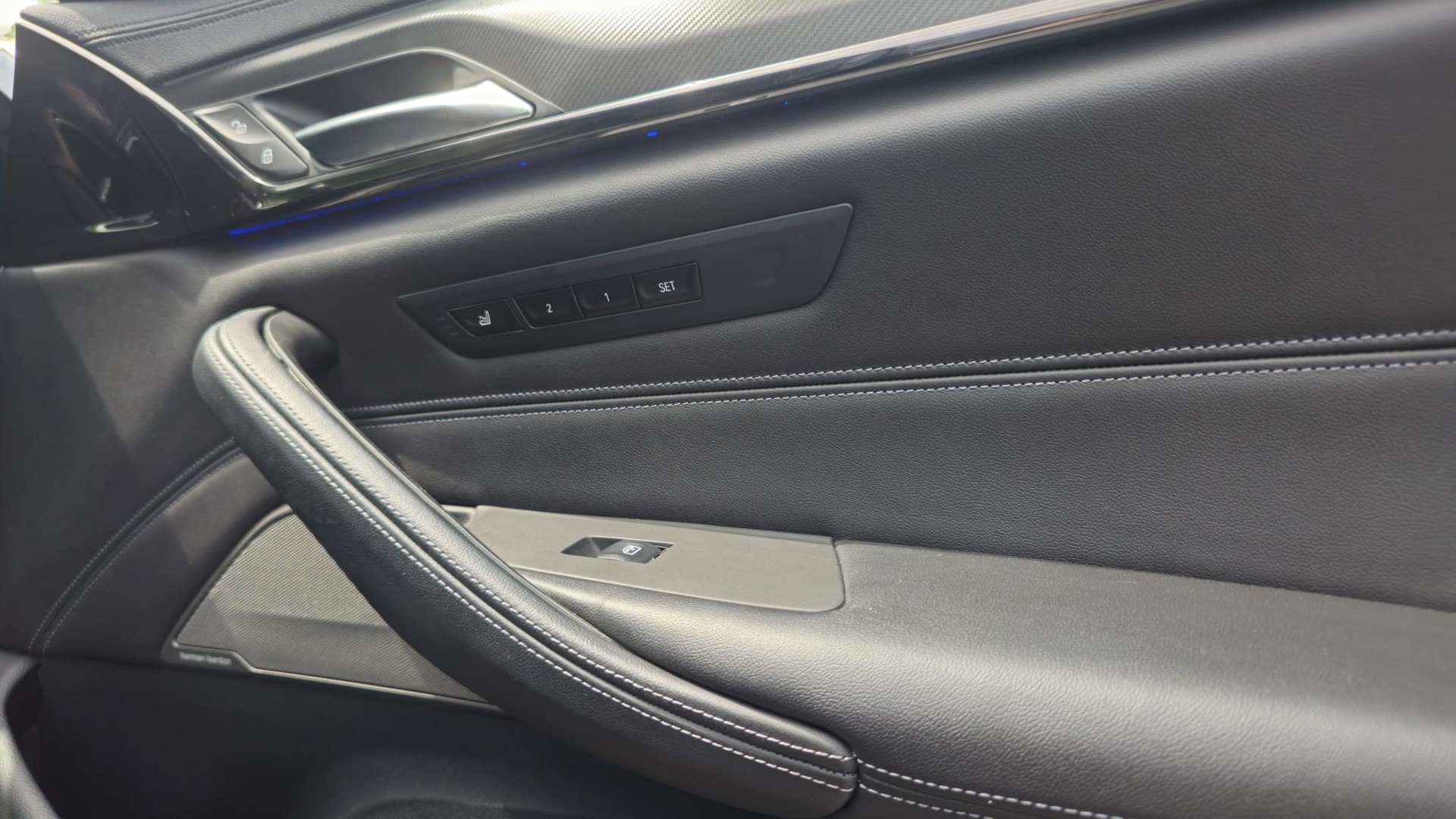 BMW M5 xDrive Competition Drivelogic-image-16