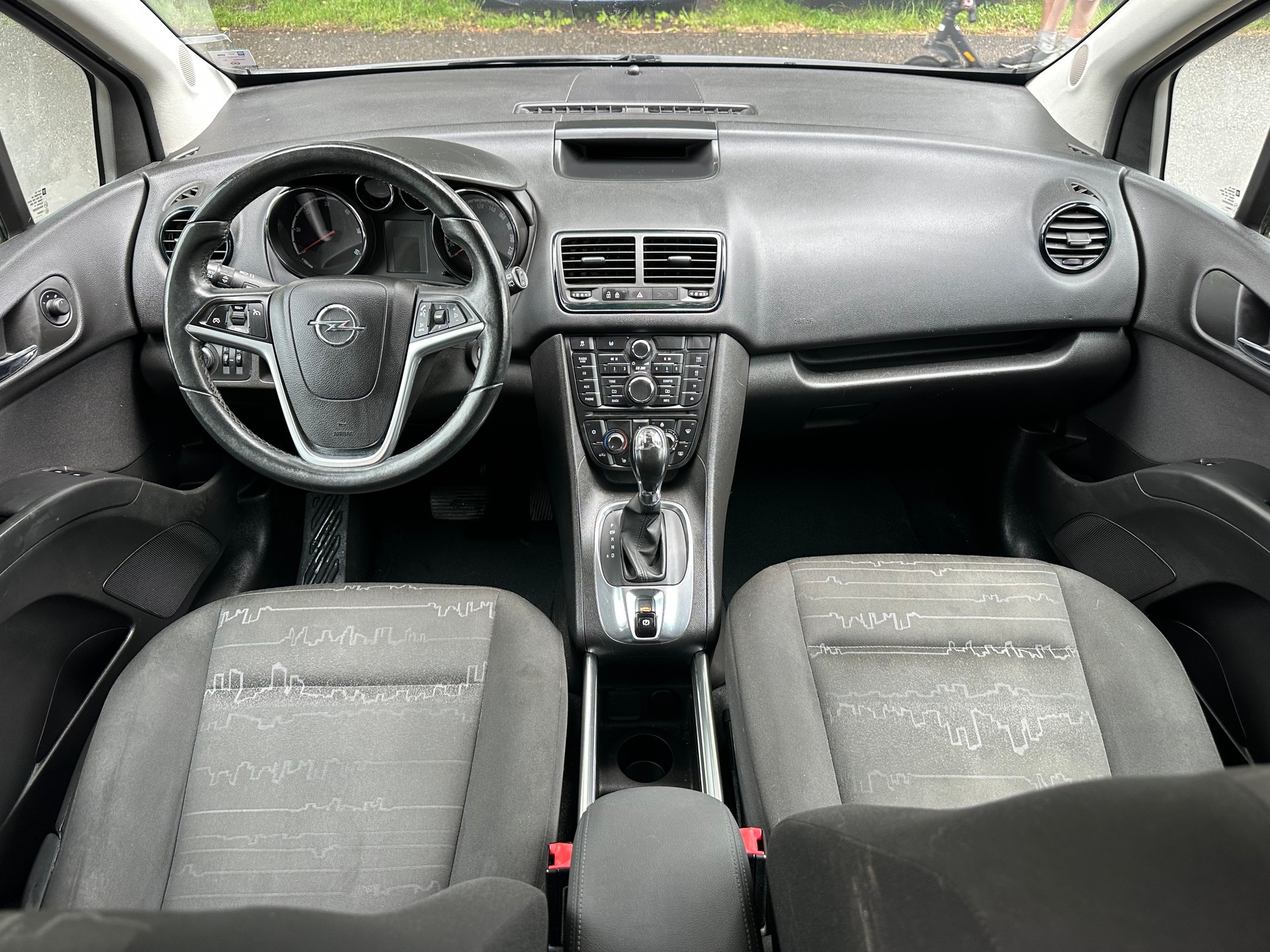 OPEL Meriva 1.7 CDTi Enjoy Automatic-image-9