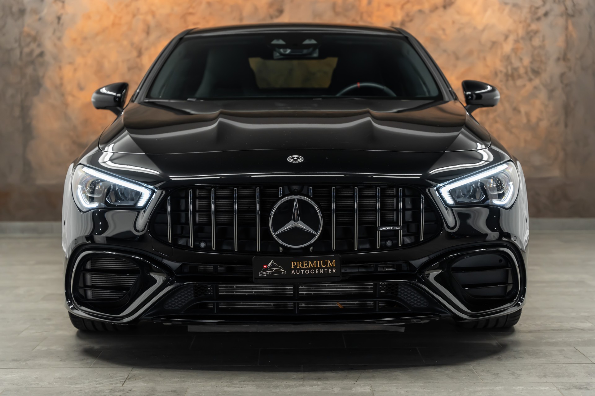 MERCEDES-BENZ CLA 45 S AMG 4Matic+ 8G-DCT *AMG-Drivers*360°*Night-Paket*Track Pack*-image-4