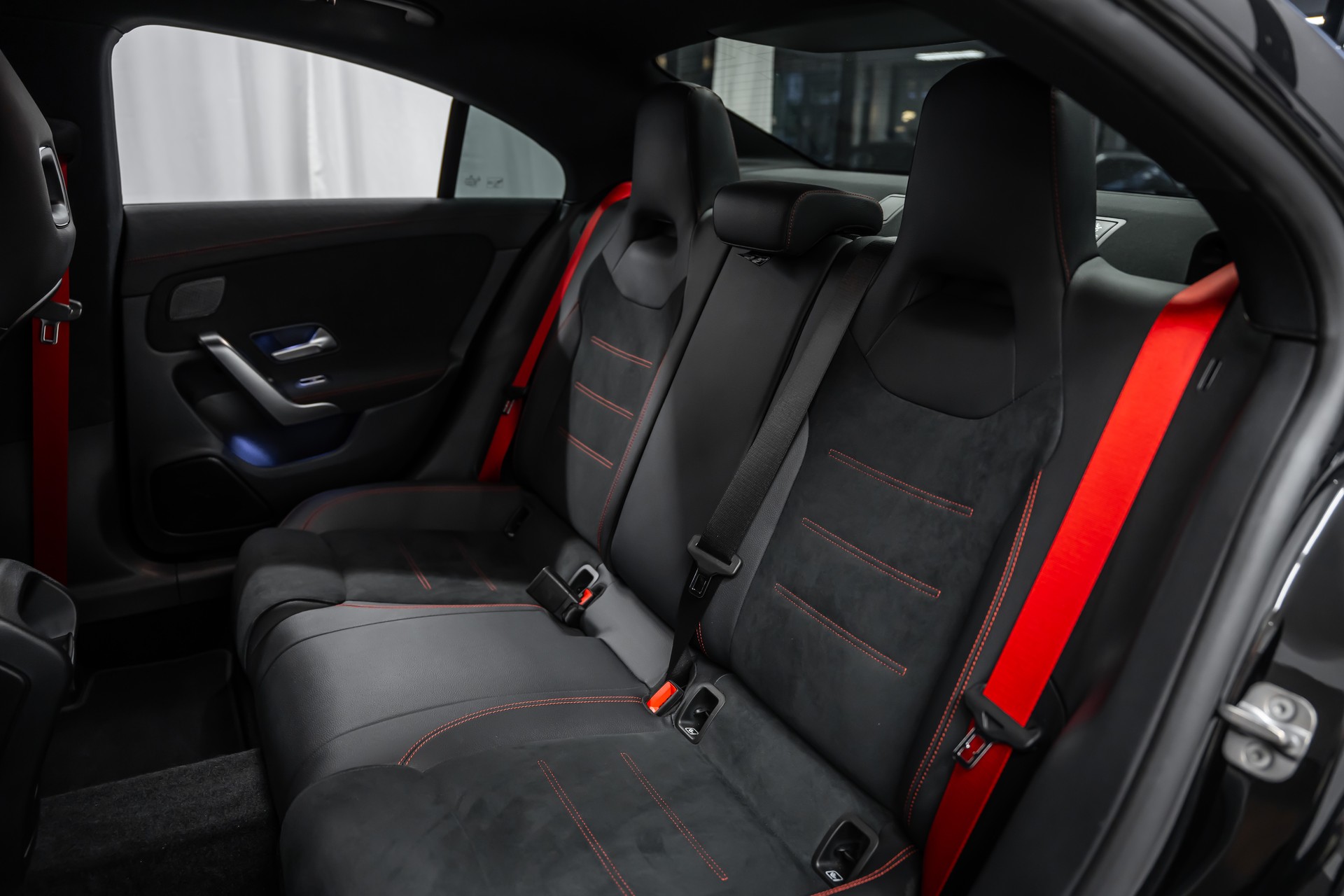 MERCEDES-BENZ CLA 45 S AMG 4Matic+ 8G-DCT *AMG-Drivers*360°*Night-Paket*Track Pack*-image-10