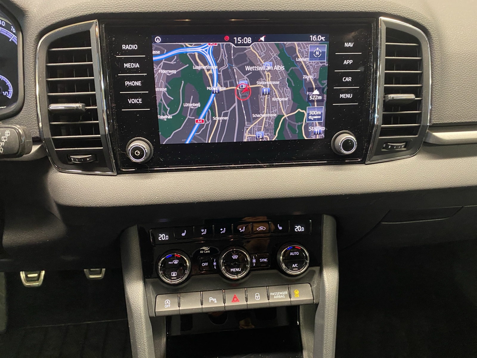 SKODA Karoq 2.0 TDI CR Ambition 4x4-image-10