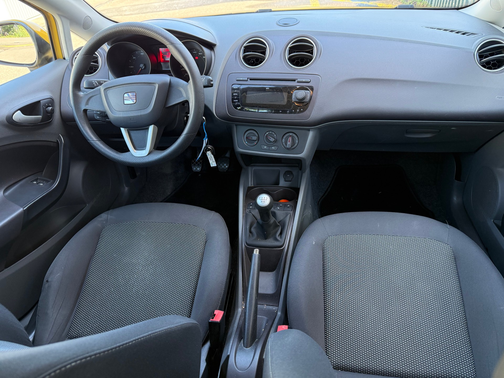 SEAT Ibiza 1.4 TDI Ecomotive Comfort-image-10