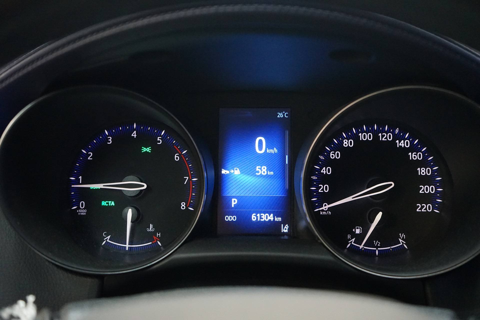 TOYOTA C-HR 1.2 Turbo Premium 4WD Multidrive S-image-10