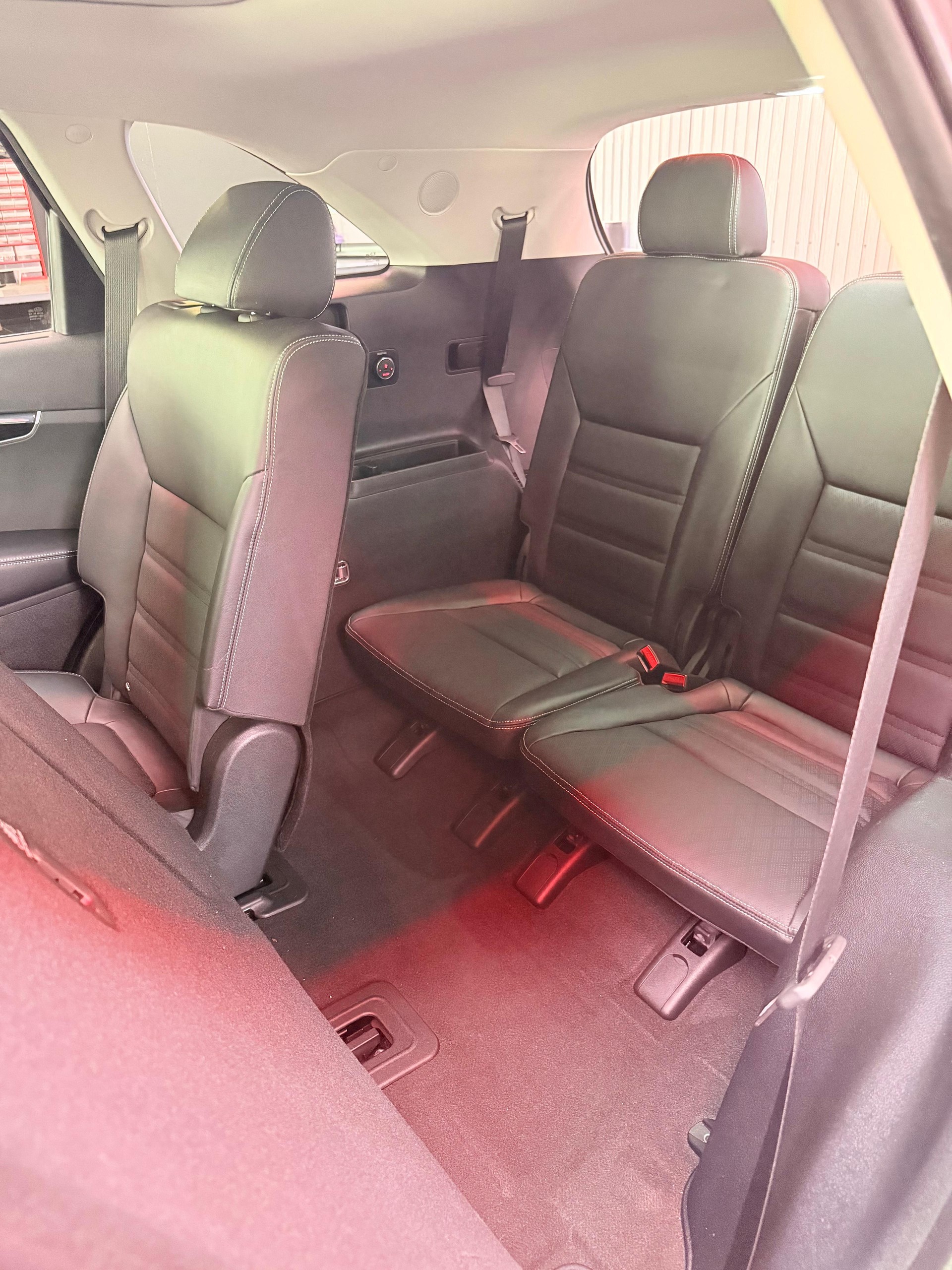 KIA Sorento 2.2 CRDI Style GT-Line 7P. Automatic-image-6