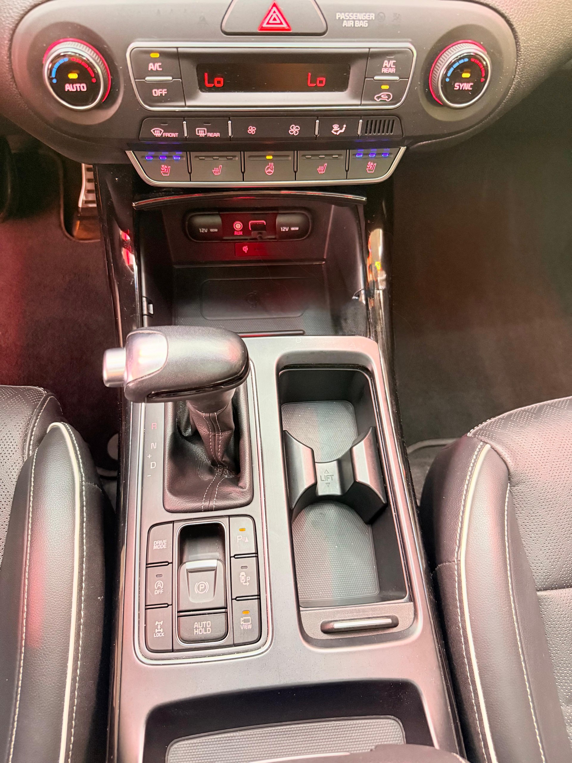 KIA Sorento 2.2 CRDI Style GT-Line 7P. Automatic-image-13