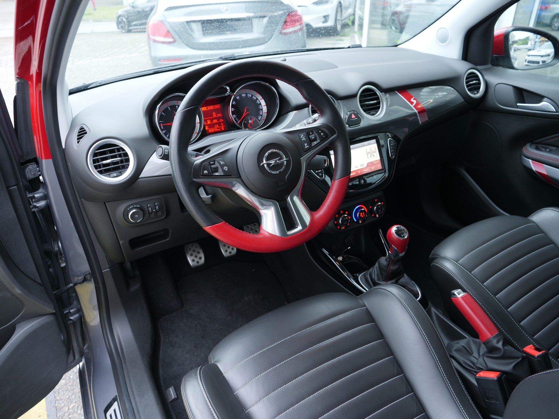 OPEL Adam 1.4 Turbo S-image-6