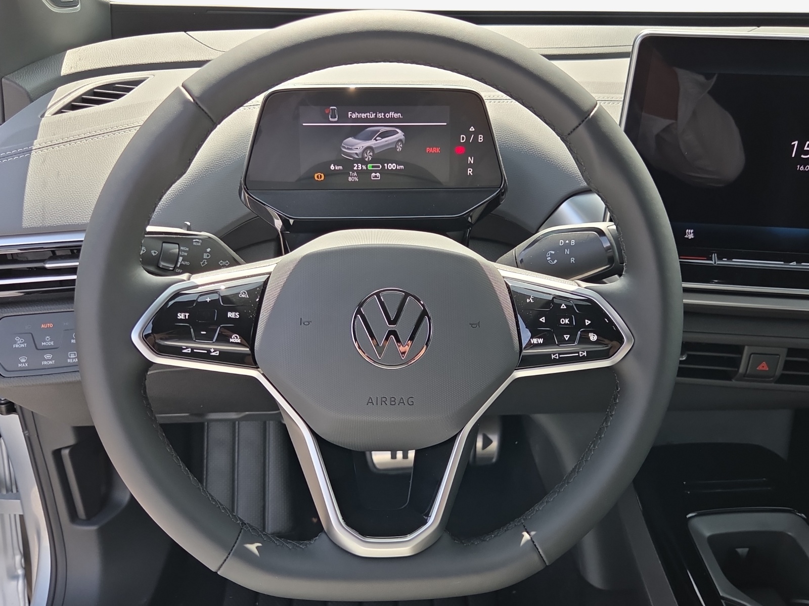 VW ID.4 Pro 77 kWh 4 Motion-image-9