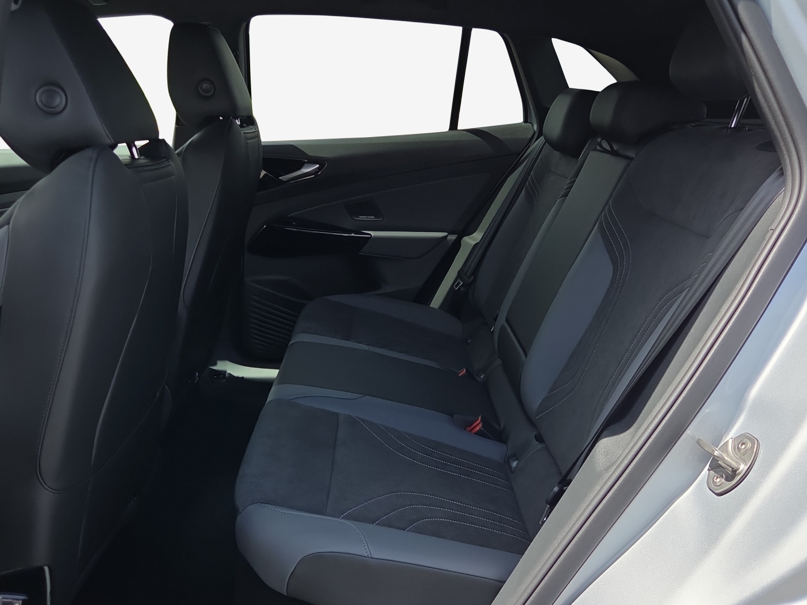 VW ID.4 Pro 77 kWh 4 Motion-image-11