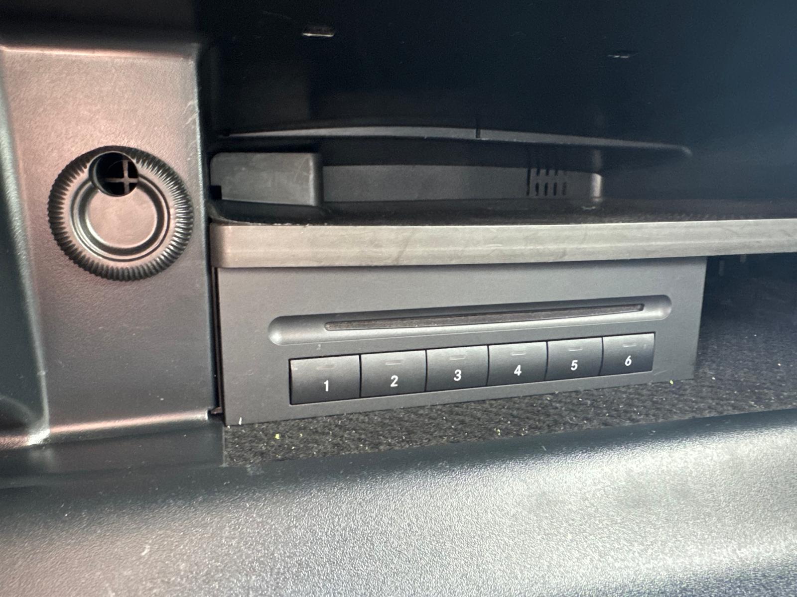 MERCEDES-BENZ B 200 Turbo-image-5