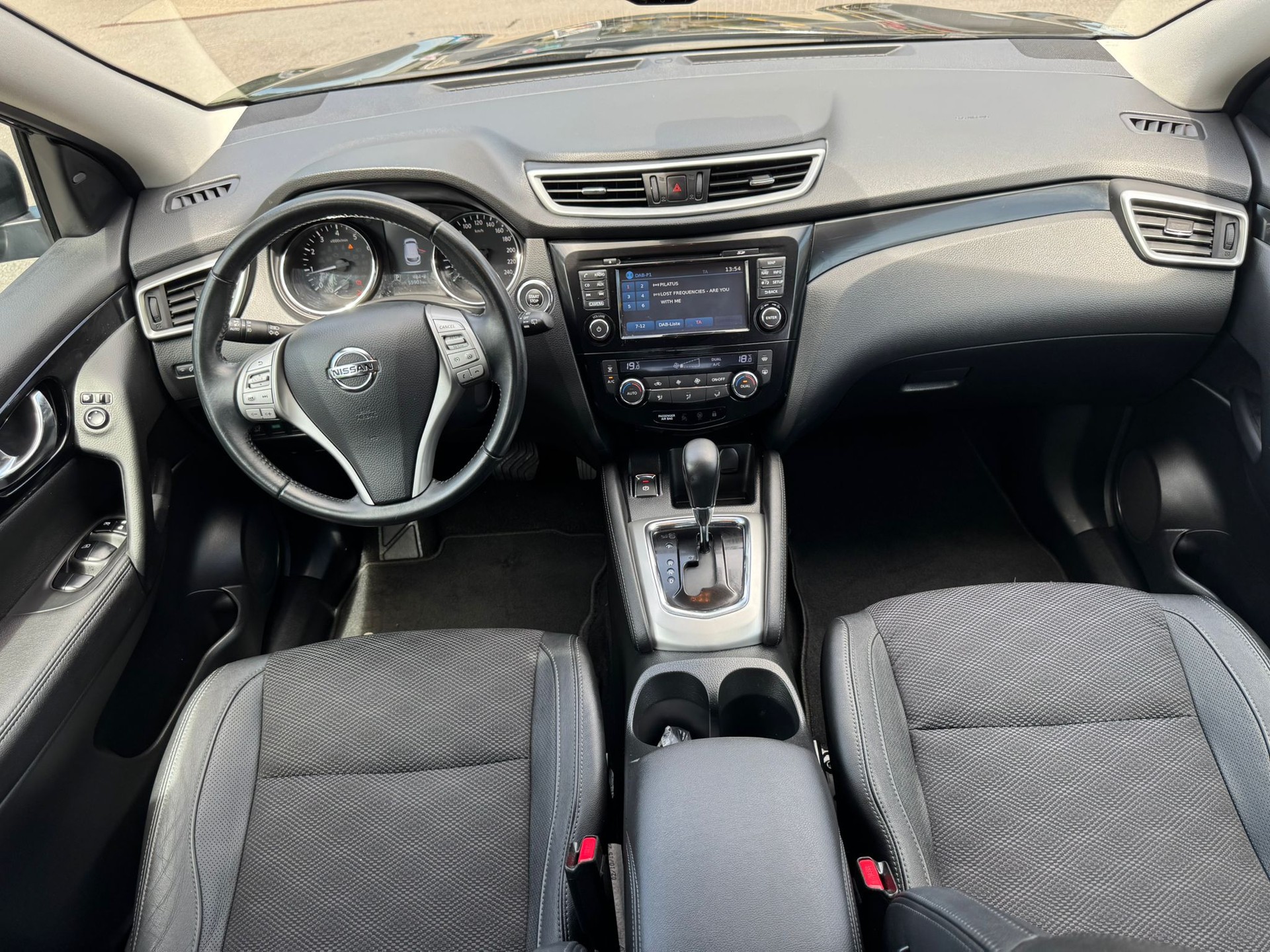 NISSAN Qashqai 1.2 DIG-T tekna Xtronic CVT-image-7