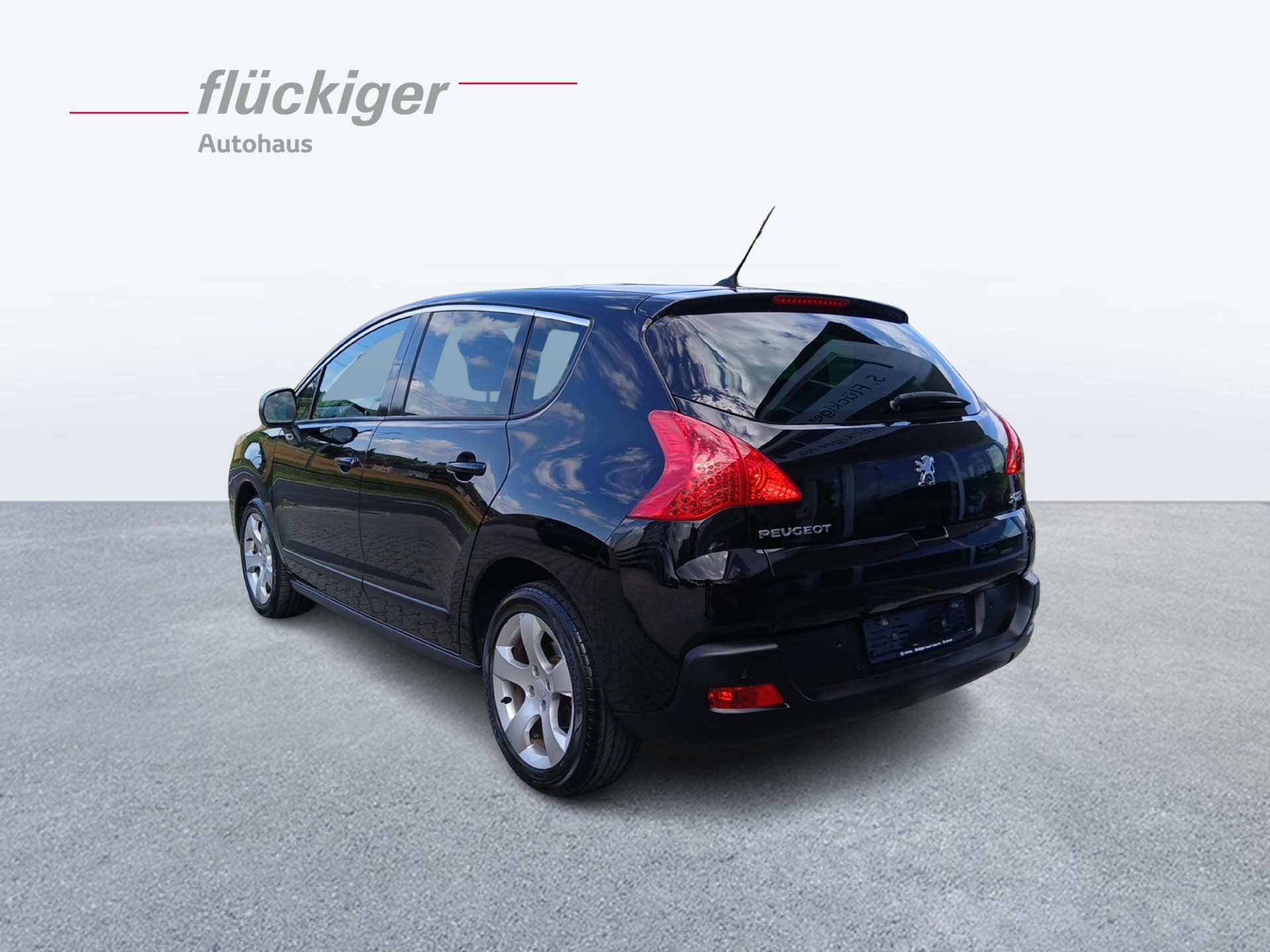 PEUGEOT 3008 1.6 HDi 112 SP Business L. EGS-image-2